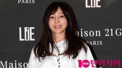 '데뷔 44년 차' 황신혜, 연기 소신 발언..."울어라 쓰여 있다고 못 울어"