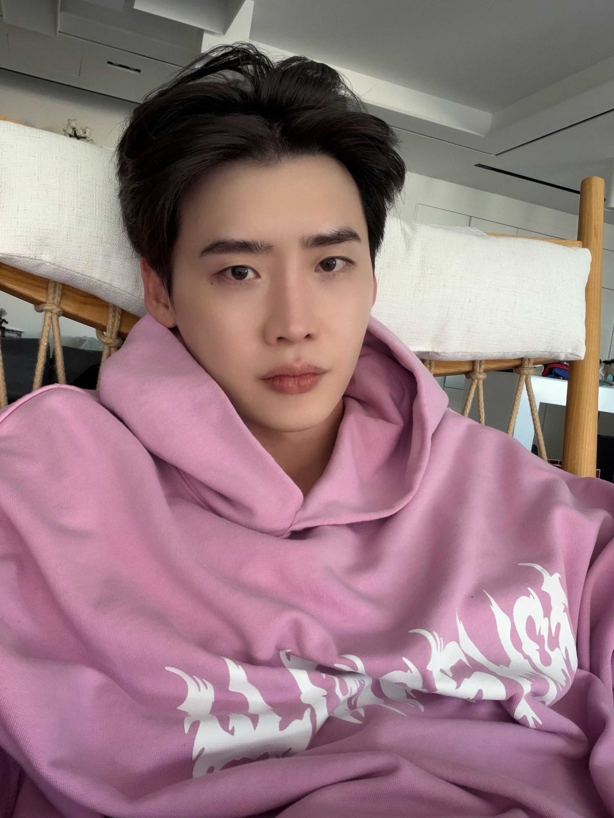 사진 = 이종석 인스타그램