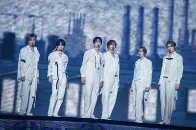 투어스, 8개 도시서 11만 5000명 만났다…첫 아시아 투어 성료