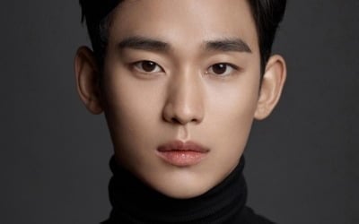 [공식] "故 김새론 모친·변호인 검찰 송치"…김수현 허위사실 유포 공범 '무더기 송치'
