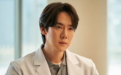 최고 27.6% 시청률 주역 돌아온다…유연석·서현진, 10년 만에 재회 ('라이어')