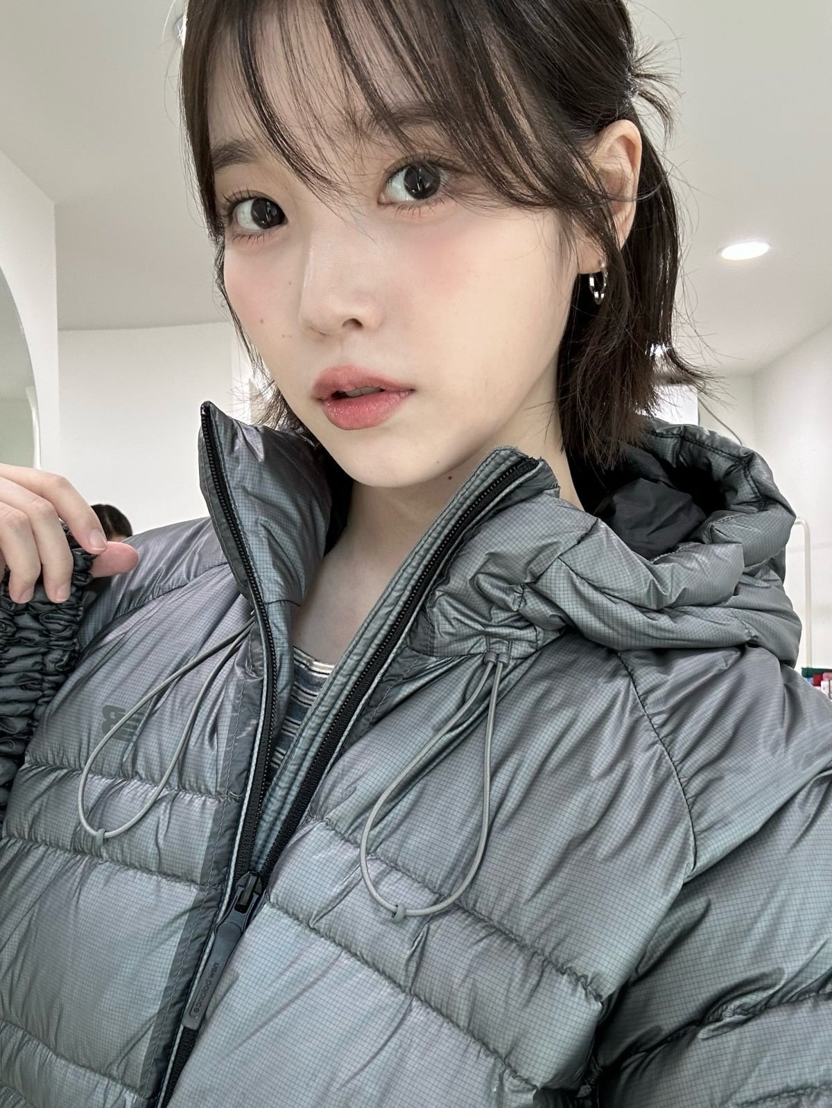 사진 = 아이유 인스타그램