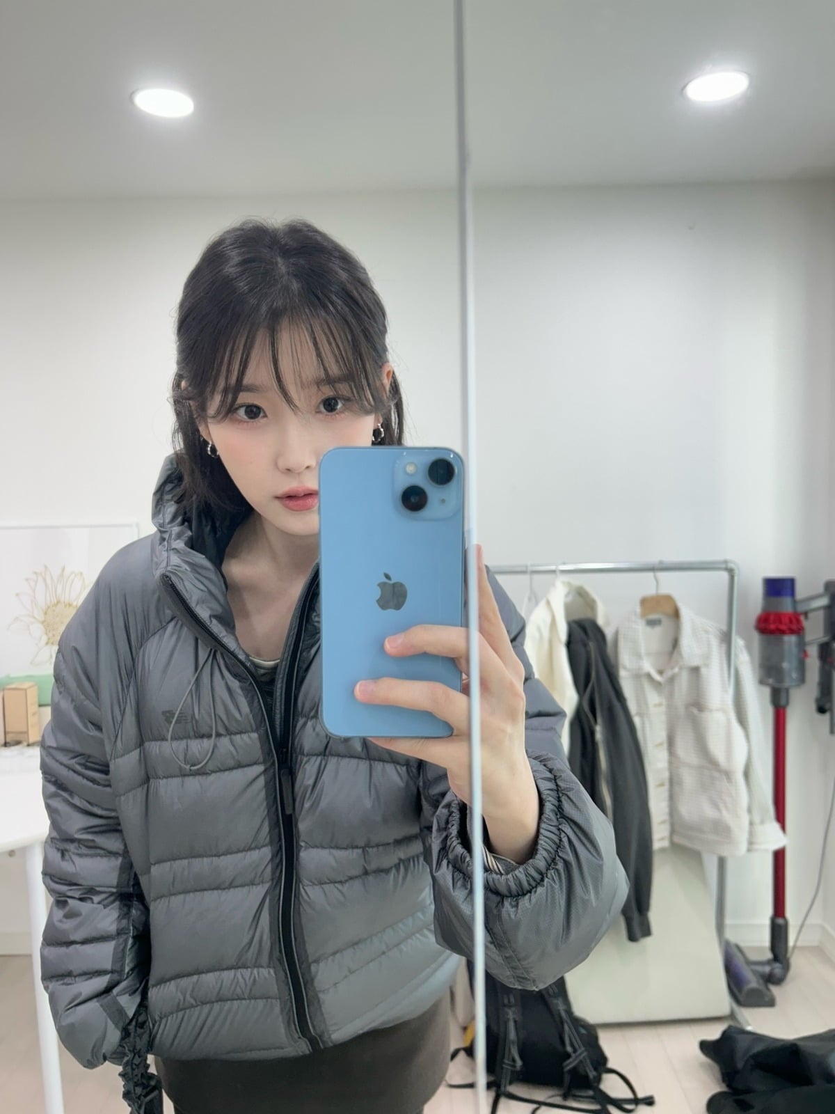 사진 = 아이유 인스타그램