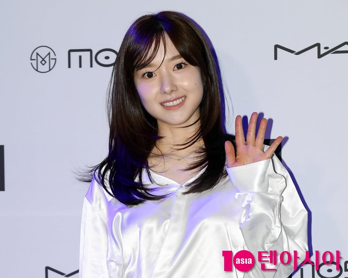 방송인 이혜성이 배우 하영의 증조부 친일 논란을 간접적으로 언급했다가 뜻하지 않은 비판을 받은 뒤 심경을 밝혔다. / 사진=텐아시아 DB