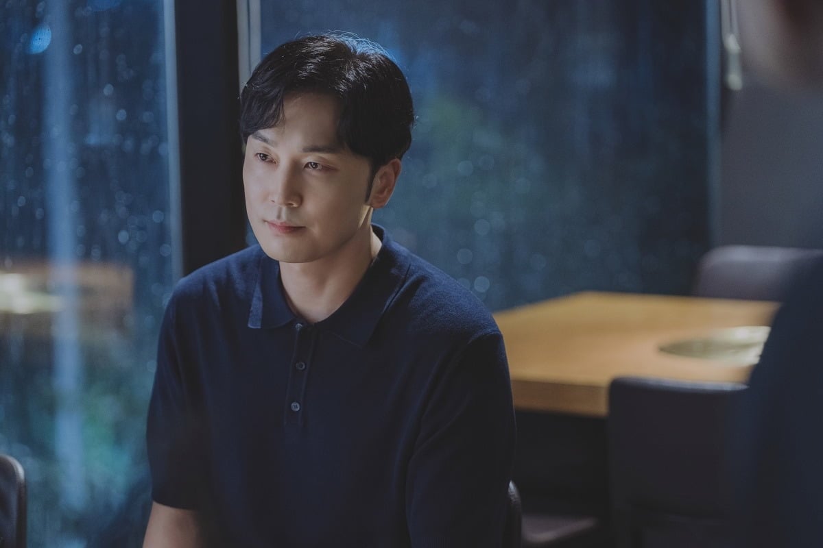 티빙·tvN '로또 1등도 출근합니다'에서 양준호 대리 역을 맡은 배우 서현우. / 사진=티빙 제공