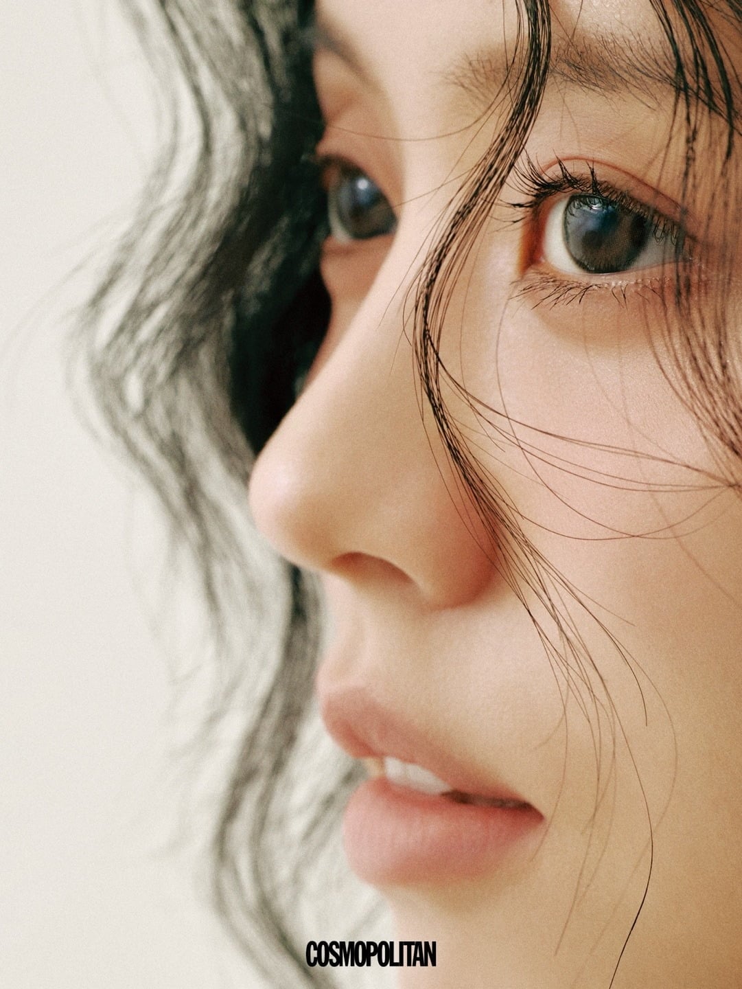 배우 김소현이 오랜 연기 경력에도 자신이 캐스팅되는 이유를 궁금해한다고 털어놨다. / 사진제공=코스모폴리탄