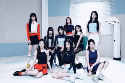A2O LITE, 데뷔 2주 만에 빌보드 3위…104계단 '껑충'