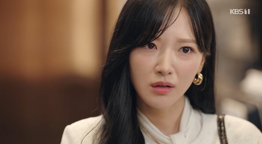 배우 김나은이 정민아에게 신발을 집어 던지며 갑질을 벌였다. / 사진 제공: KBS 1TV 일일드라마  방송 캡처