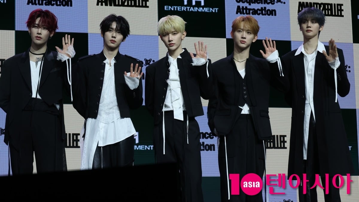 "K팝다운 K팝"…A2O 라이트→엔믹스, 브릿지 되살렸다