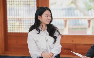 "하필 ♥김우빈 옆에 이광수 "…신민아, '청룡' 주접 환호 비화 털어놨다 ('유퀴즈')