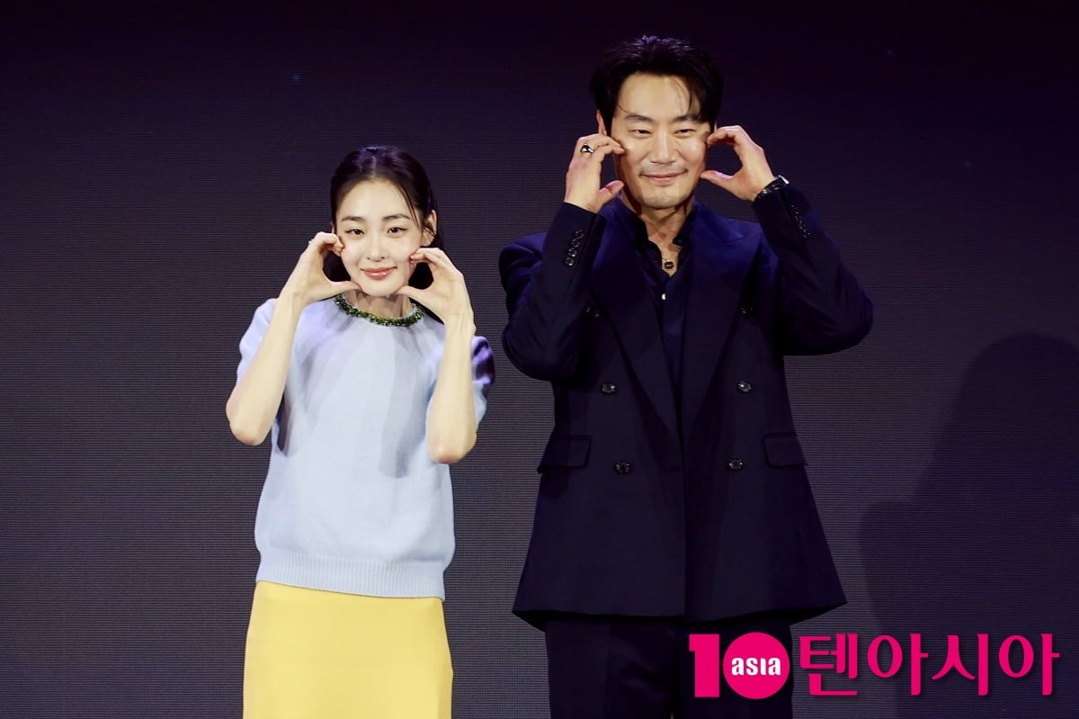28일 서울 영등포구 페어몬트 앰배서더 서울에서 넷플릭스 시리즈 '꿀알바' 제작발표회가 열린 가운데 현장에는 배우 이희준, 김민하와 연출을 맡은 김다민 감독, 한준희 기획총괄이 참석했다. / 사진=이승현 기자