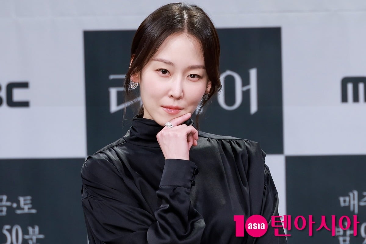 배우 서현진이 10년 만에 재회한 유연석의 달라진 연기와 변함없는 촬영 스타일에 관해 이야기했다. / 사진=텐아시아DB