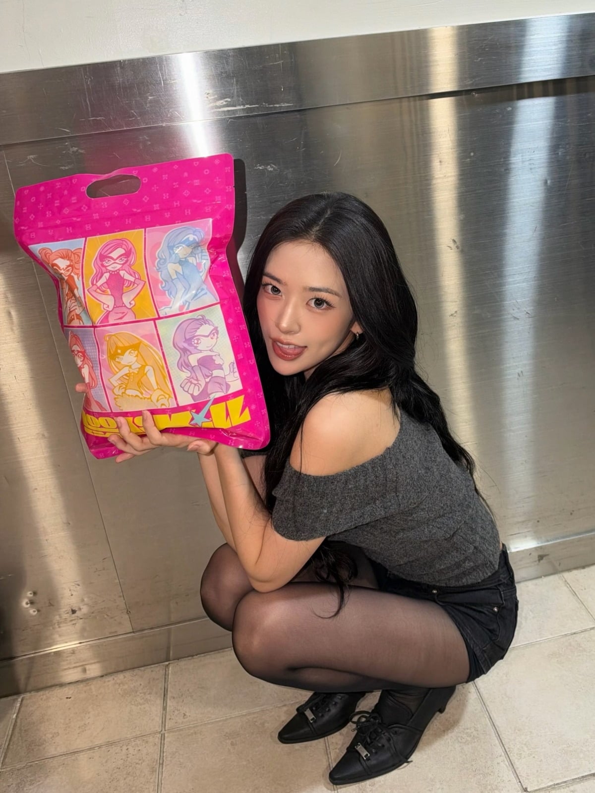 사진 = 안유진 인스타그램
