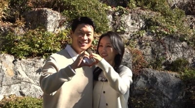 진선규♥박보경, 데뷔 이래 최초 동반 예능 출연…결혼 17년 차에 신혼처럼 꿀이 뚝뚝 ('홈즈')