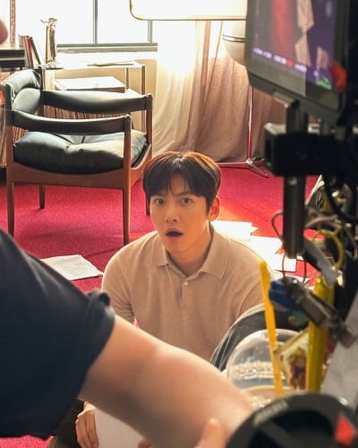 지창욱, '장꾸미' 가득한 표정에도 잘생김 못 숨겨…화보 같은 비주얼