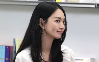'김우빈♥' 신민아, '유퀴즈' 이어 또 본다…이은지와 3년 만에 재회 ('길연')