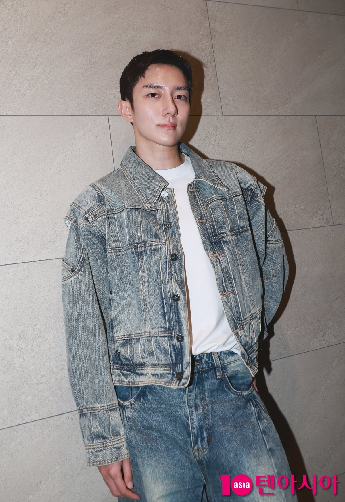 텐아시아 DB